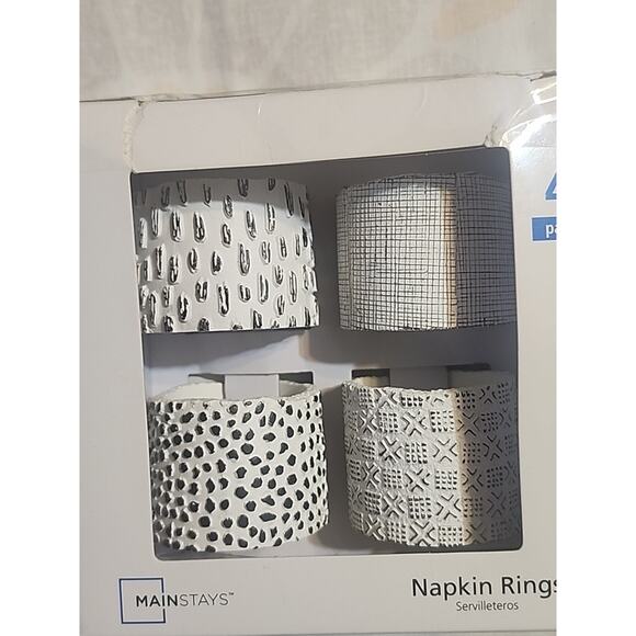 Mainstays Napkin Rings Set of 4 White Black 1.75"x1.5" Geo Print DAMAGED PACKAGE - Picture 3 of 6